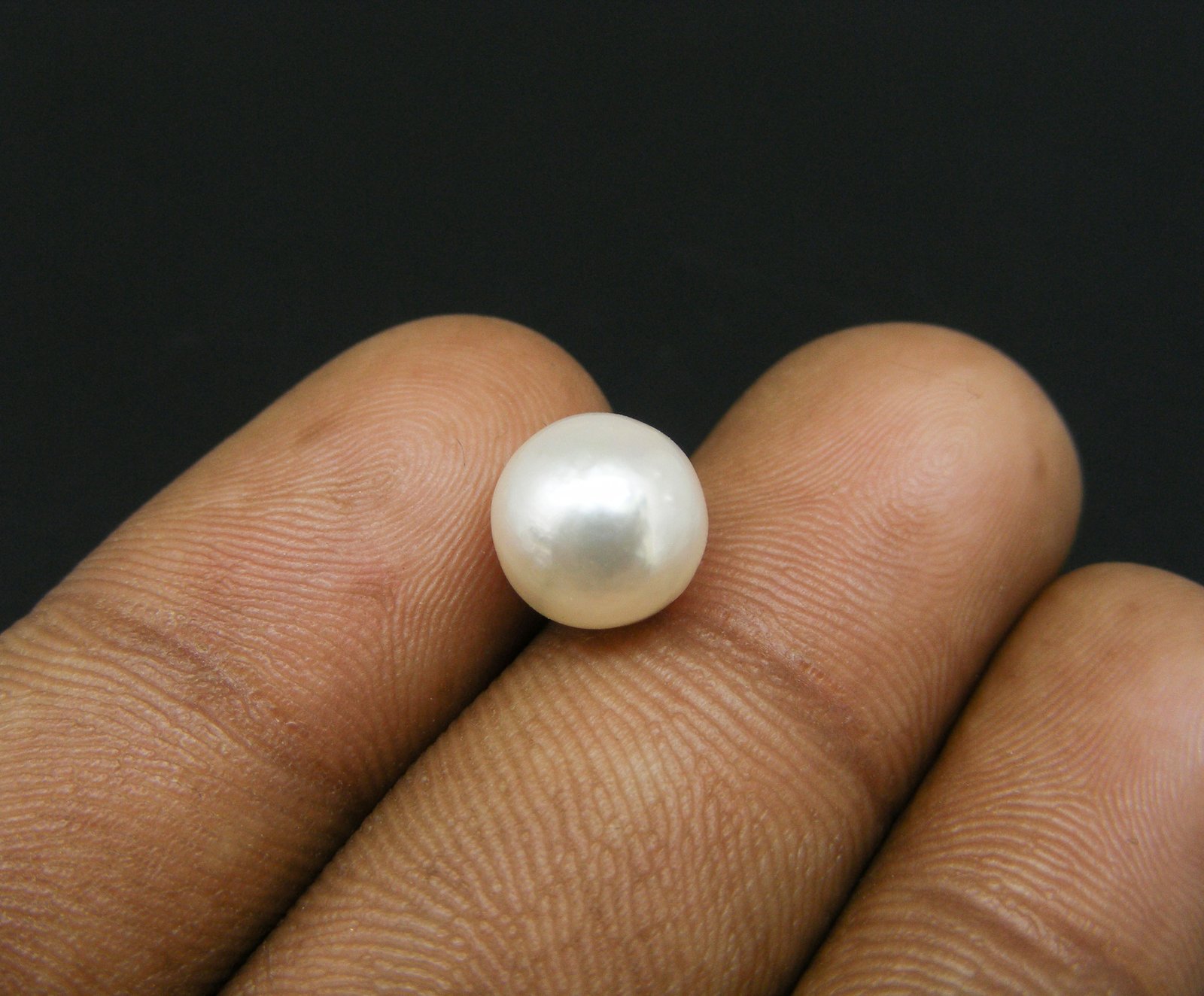 Fresh water Natural Pearl