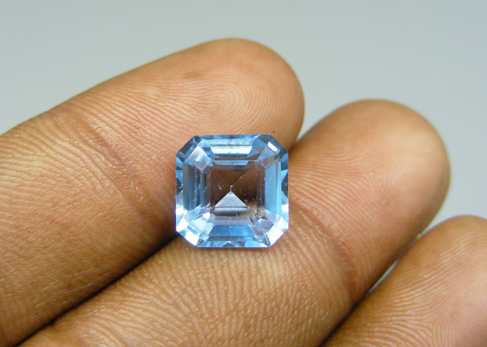 Natural Blue Topaz 6.32 Carat