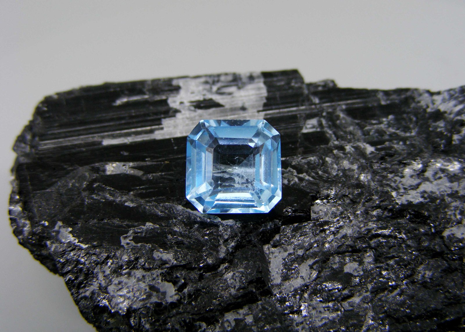 Natural Blue Topaz 6.32 Carat