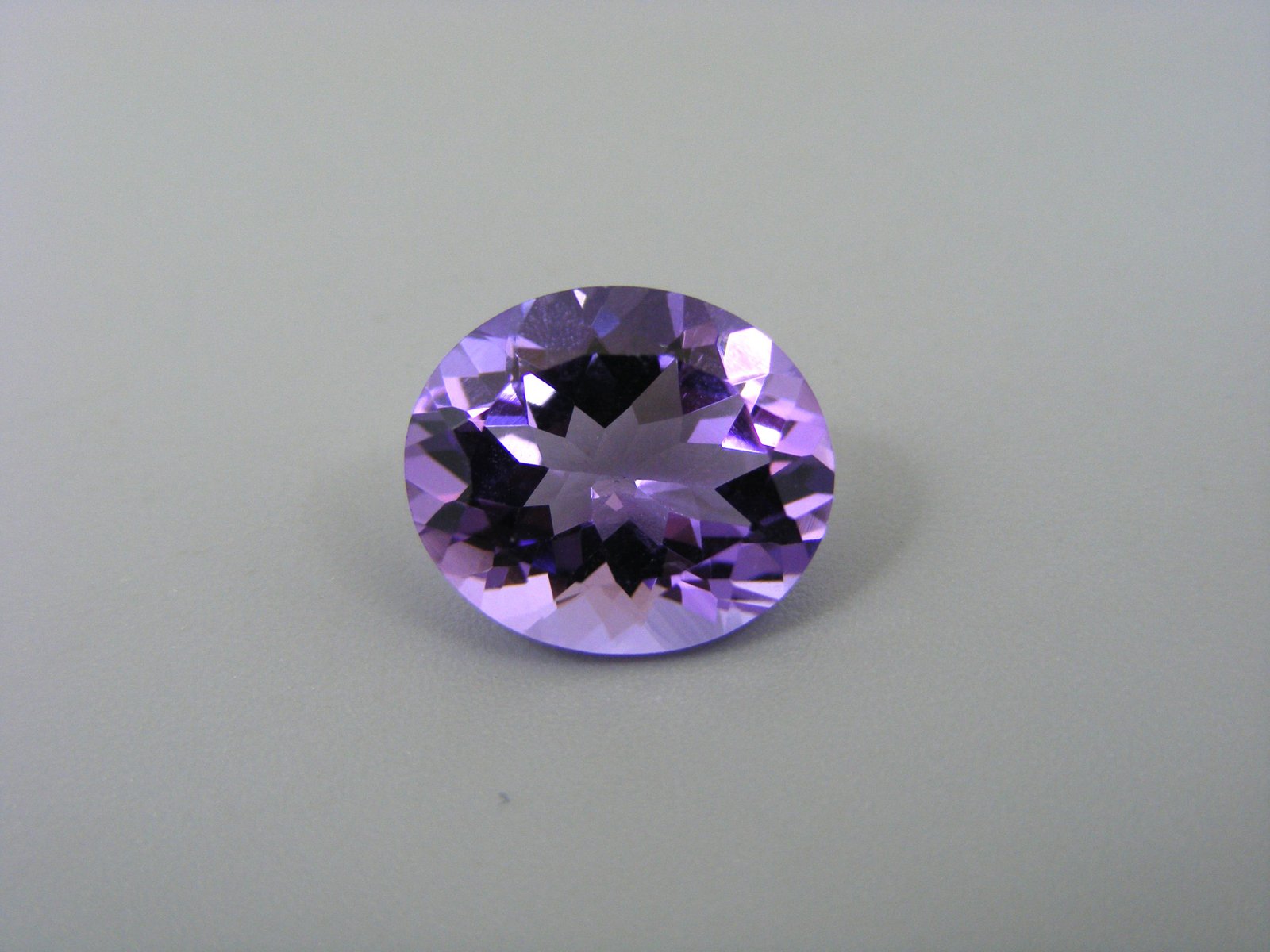 Natural Amethyst 6.48 Ct Online
