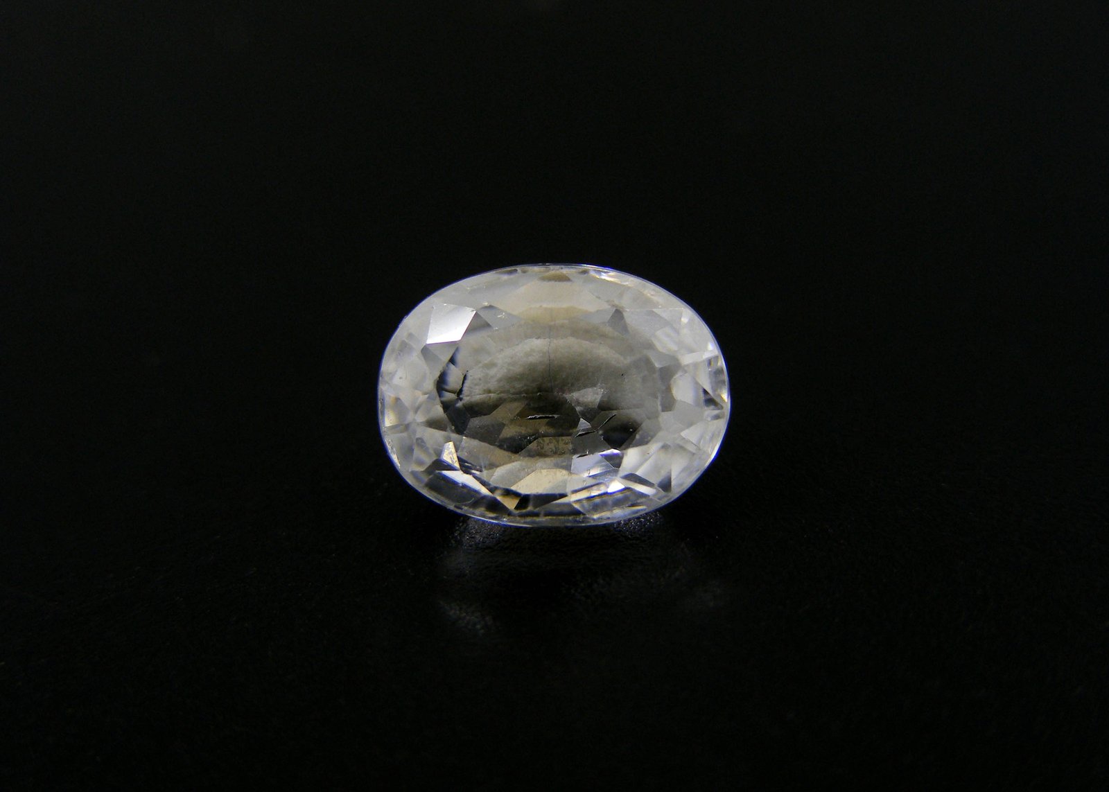 Natural White Zircon